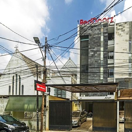 เรดดอร์ซ พลัซ แอท ปาซาร์ บารู Hotel จาการ์ตา ภายนอก รูปภาพ