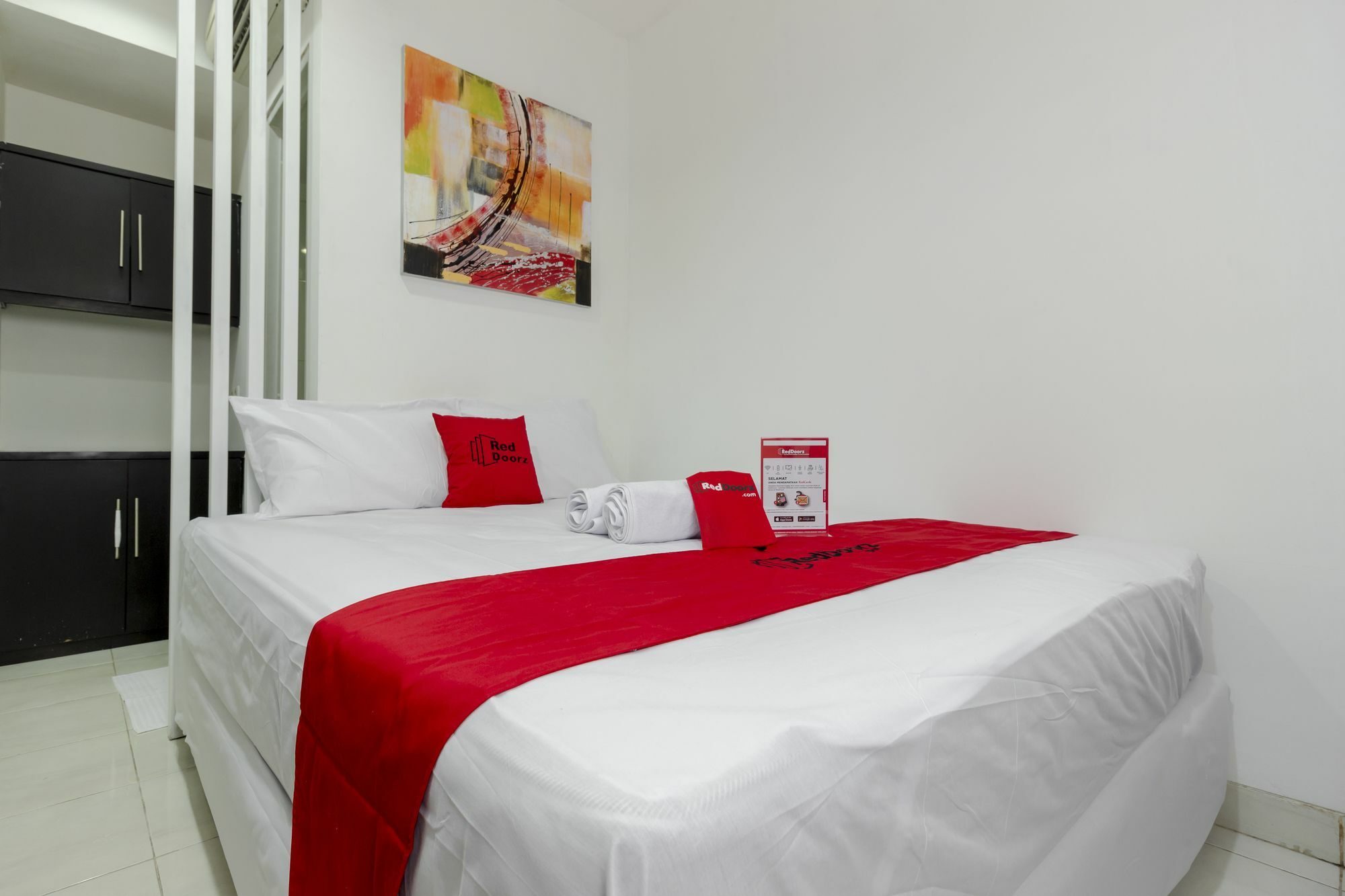 เรดดอร์ซ พลัซ แอท ปาซาร์ บารู Hotel จาการ์ตา ภายนอก รูปภาพ